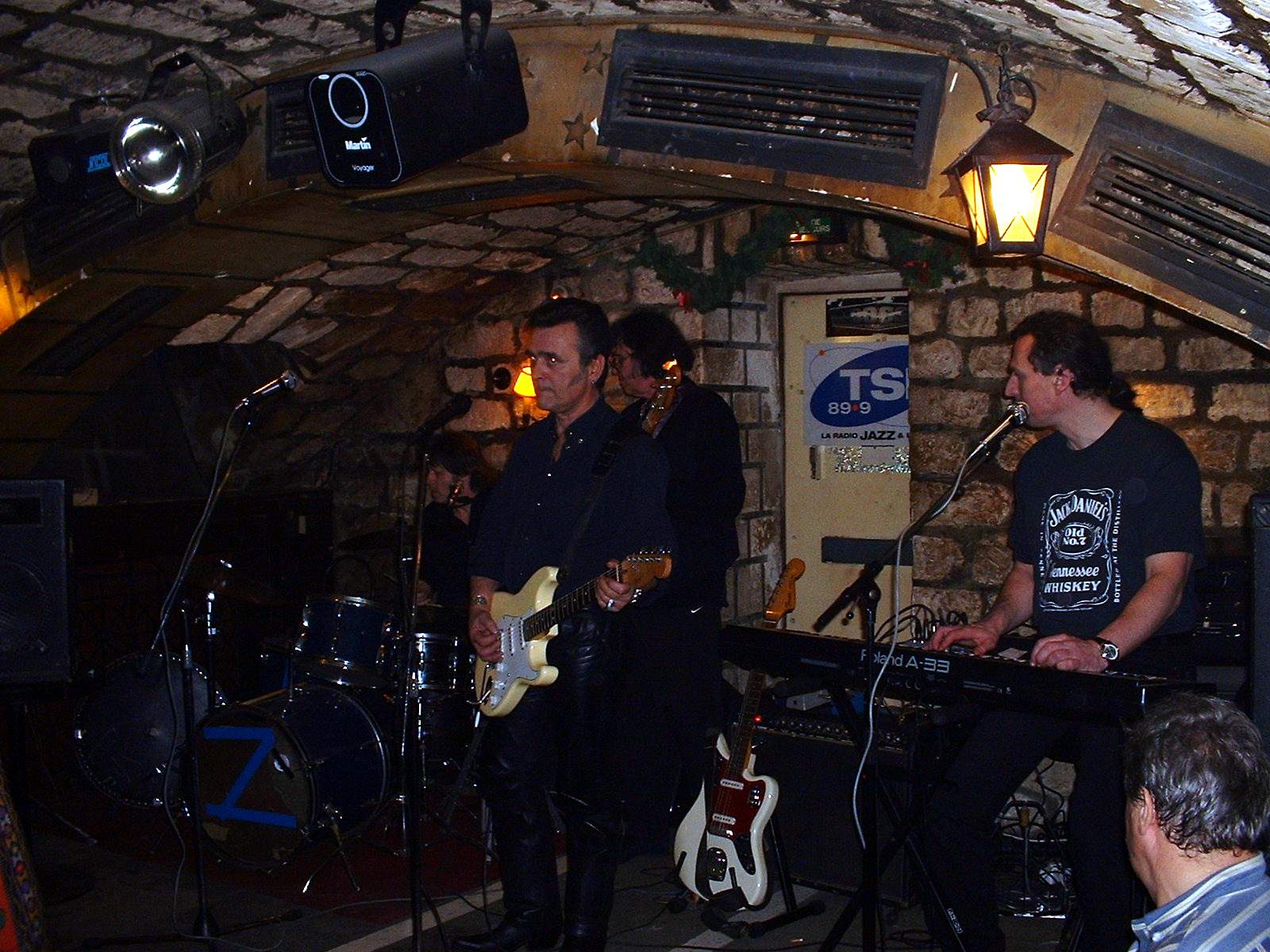SLOW CLUB PARIS rue rivoli 