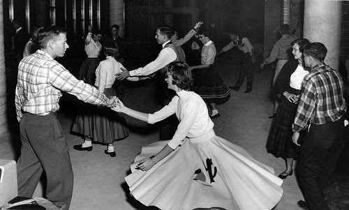 Dancing 2